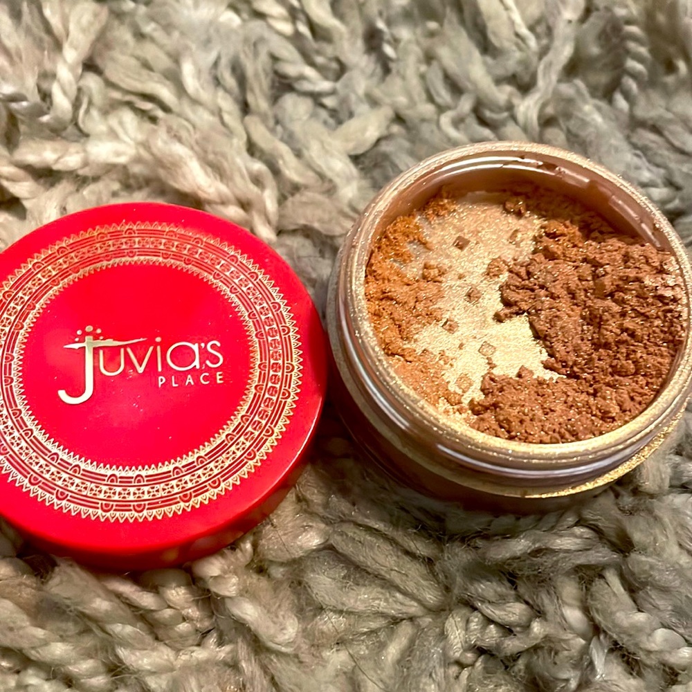 Juvia’s place highlighter